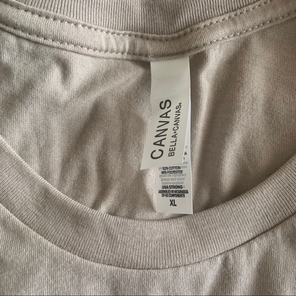 PEACE LOVE STAR ☕️BUCKS Coffee Custom Graphic T-Shirt - Picture 5 of 5